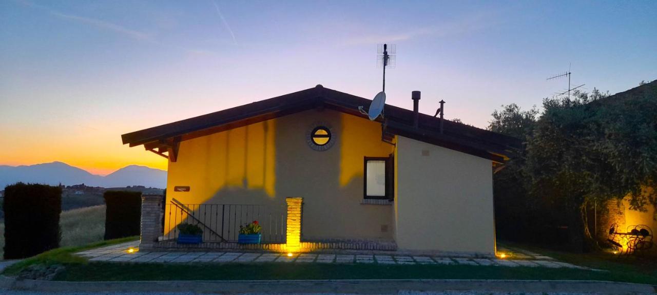 Agriturismo Tenuta Santa Maria Notaresco Exterior photo